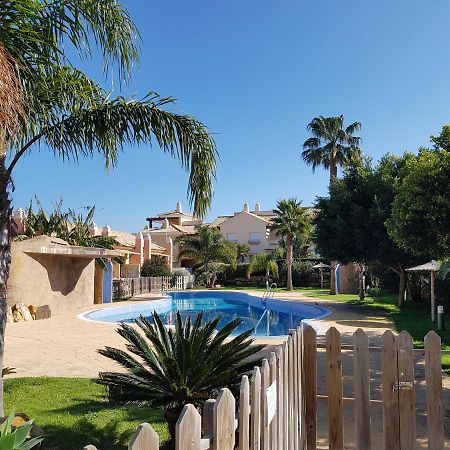 Akutuna - Casa Familiar Con Piscina , Garaje & Pista De Padel Zahara de los Atunes Exteriör bild
