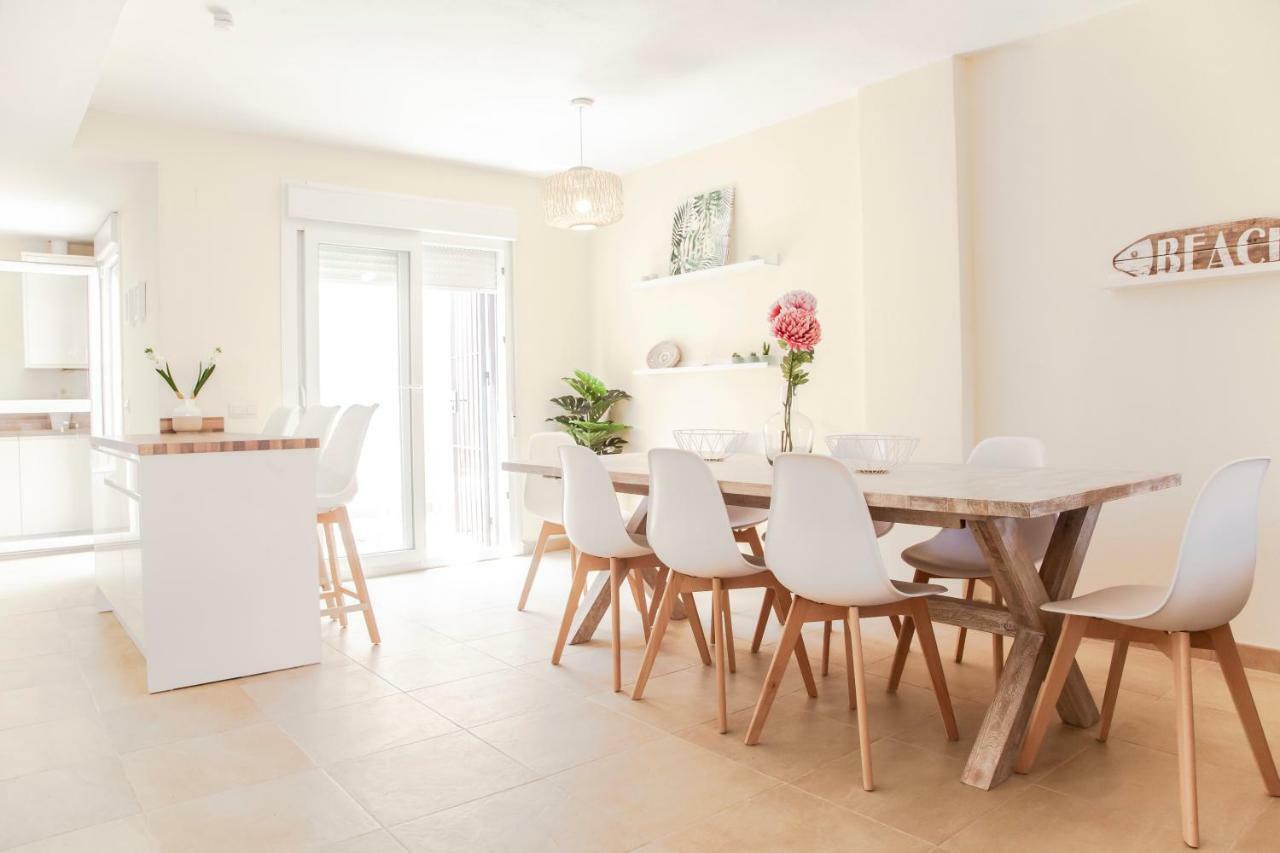Akutuna - Casa Familiar Con Piscina , Garaje & Pista De Padel Zahara de los Atunes Exteriör bild