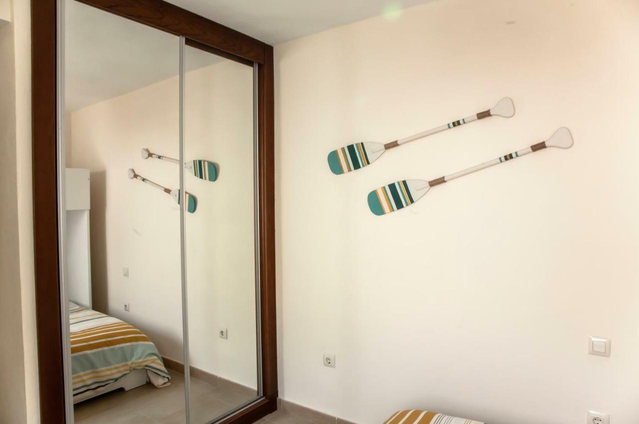 Akutuna - Casa Familiar Con Piscina , Garaje & Pista De Padel Zahara de los Atunes Exteriör bild